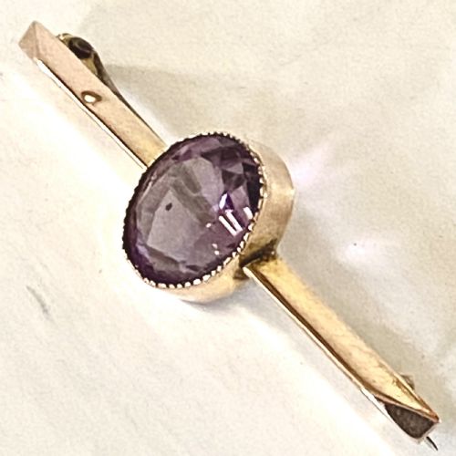Amethyst and Gold Bar Brooch